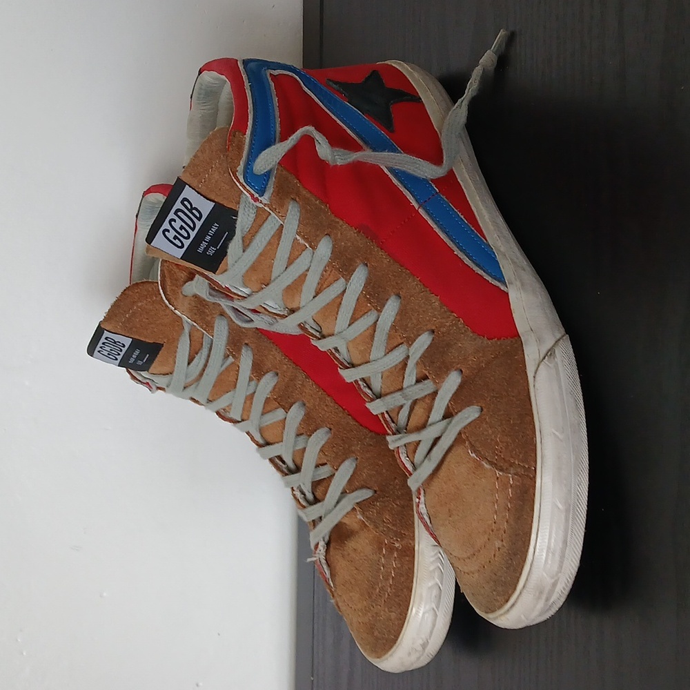 GOLDEN GOOSE SNEAKERS